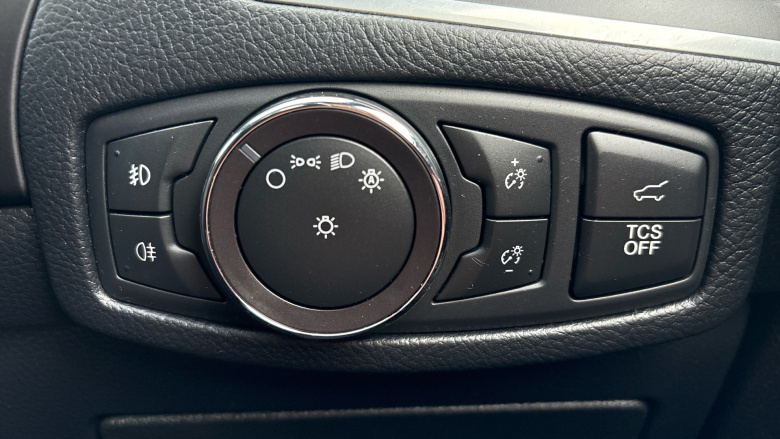 Ford Edge 2.0 EcoBlue 238 ST-Line 5dr Auto Diesel Estate